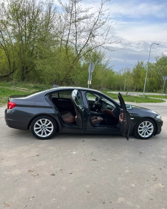 BMW Seria 5 cena 58500 przebieg: 283000, rok produkcji 2011 z Bydgoszcz małe 232